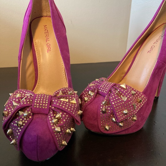 Material Girl Hot Pink Gold Spike Heels - Picture 5 of 6